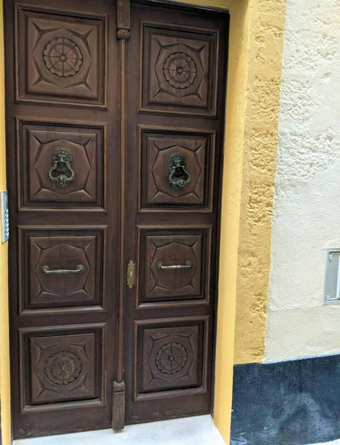 Lindo Piso En El Centro Historico De Cadiz Apartment ภายนอก รูปภาพ